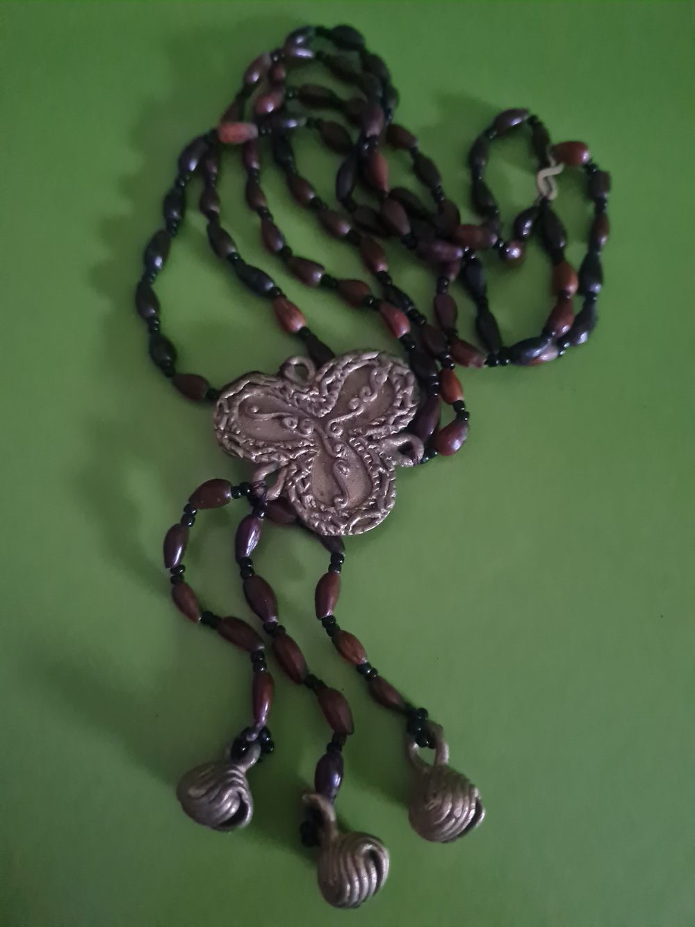 Lot 220: Vintage necklace