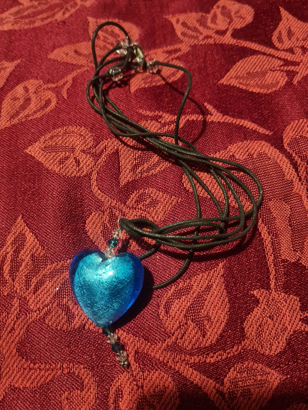 Lot 245: Large heart pendant