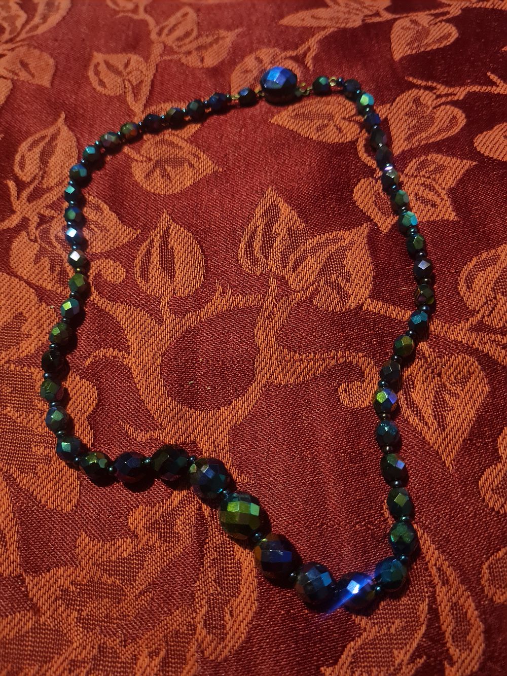 Lot 250: Vintage chain