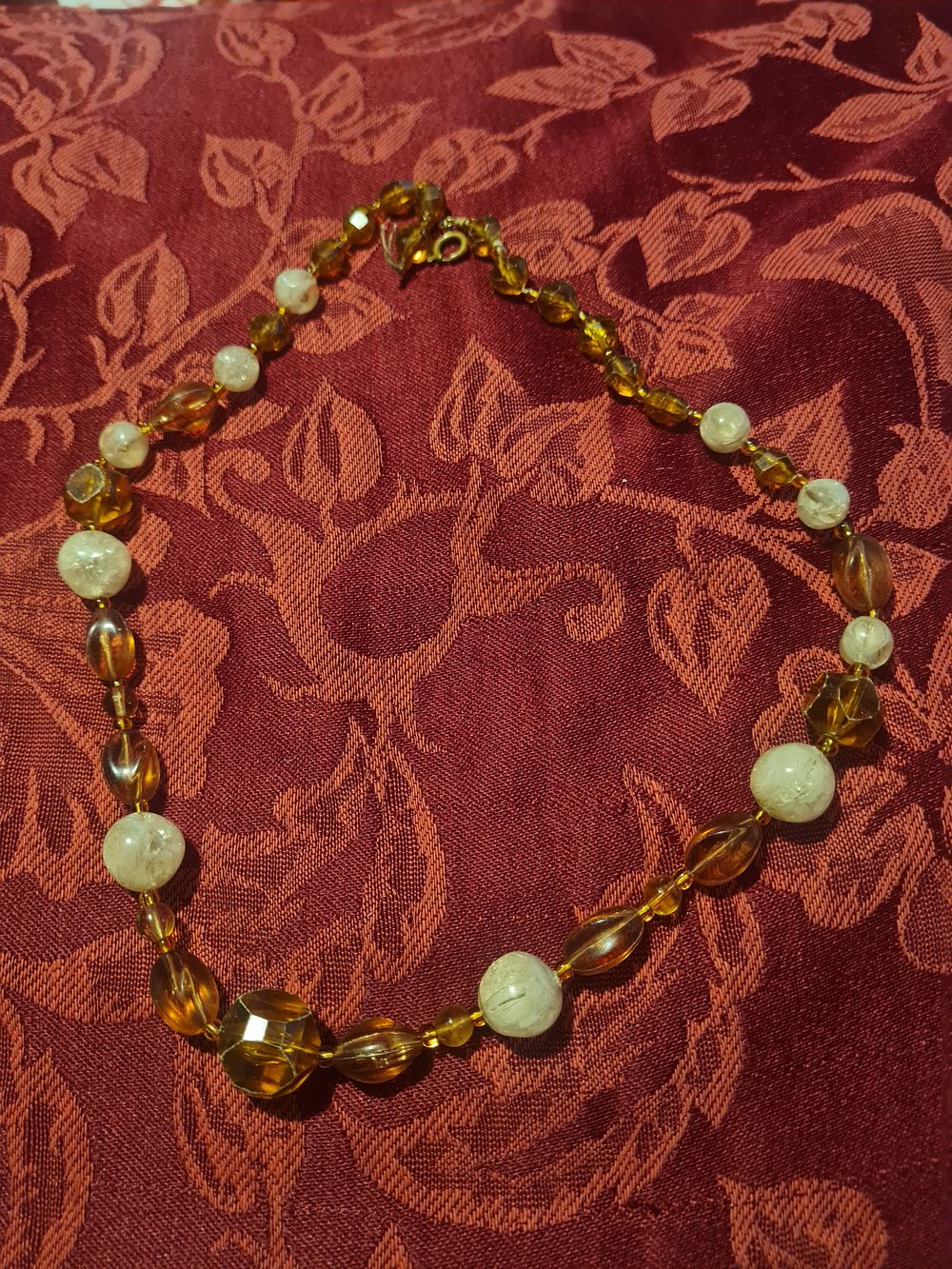 Lot 253: Vintage chain