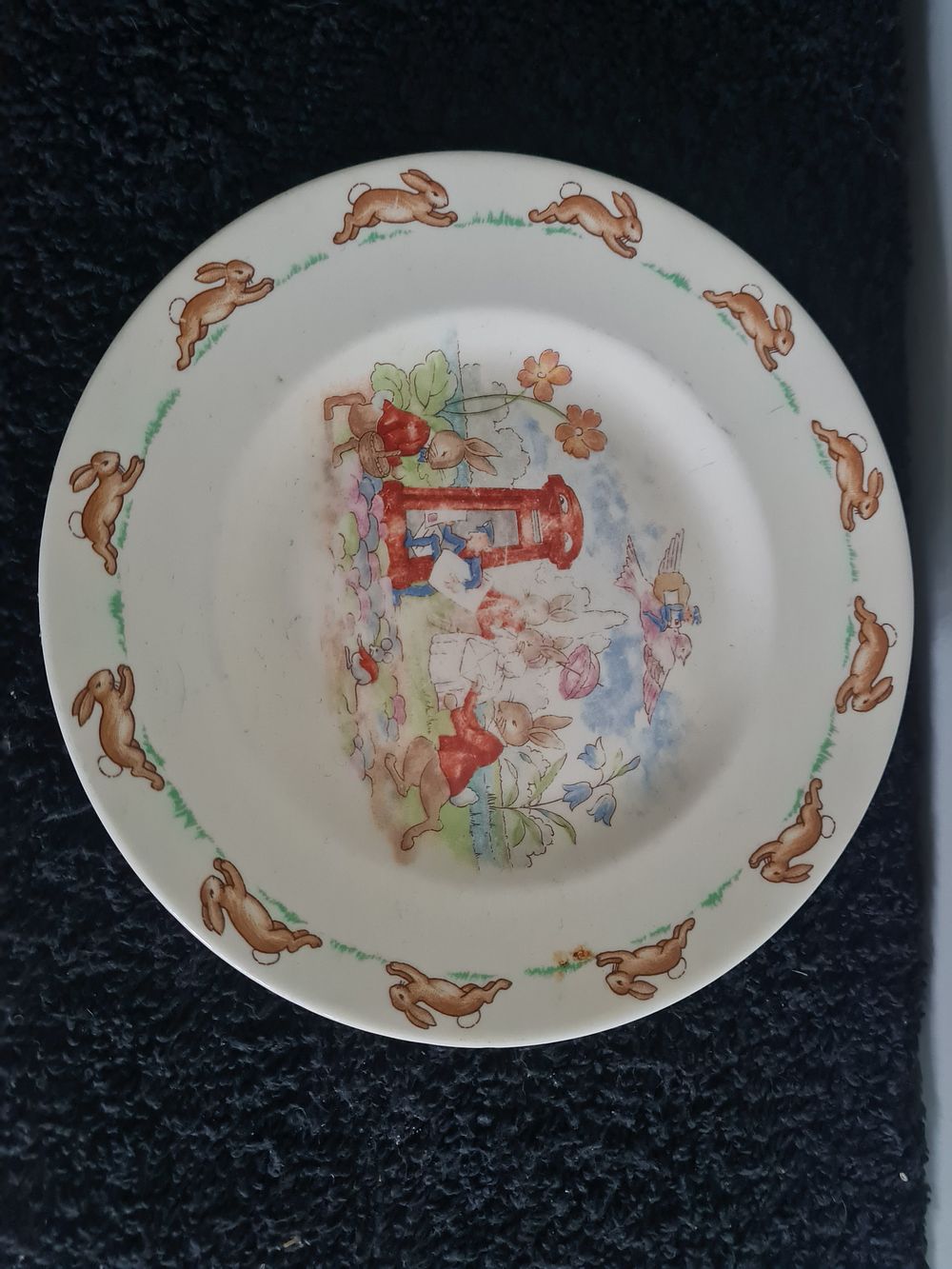 Lot 155: Bunnykins plate