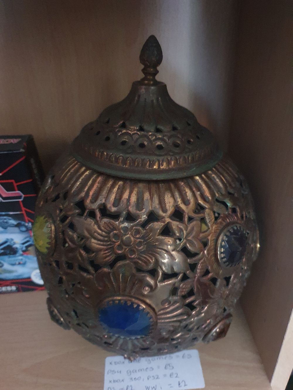 Lot 158: Morocco lamp shade