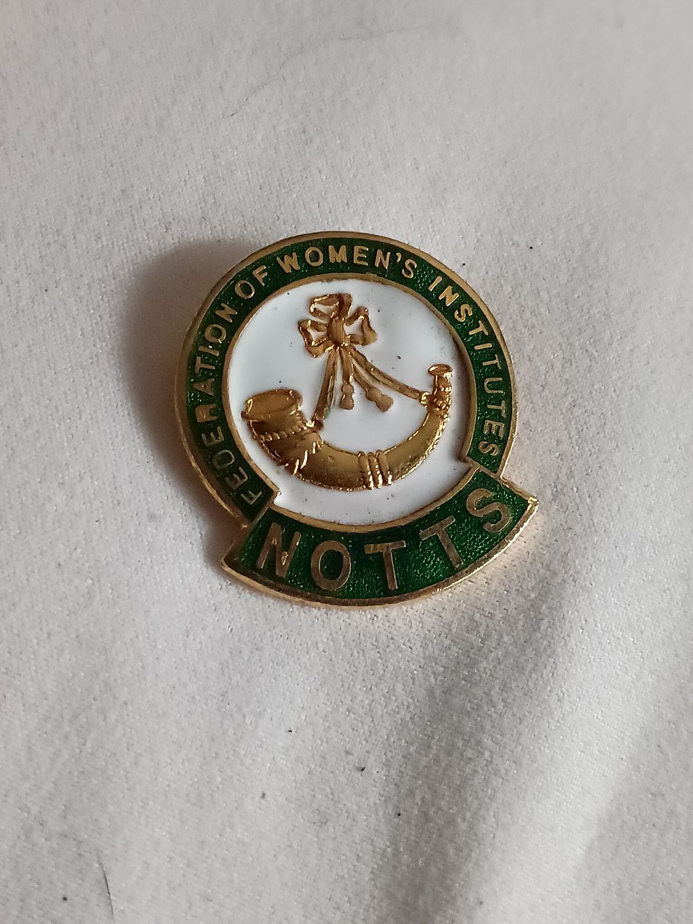 Lot 106: Vintage Federation Of Womens Institutes Badge