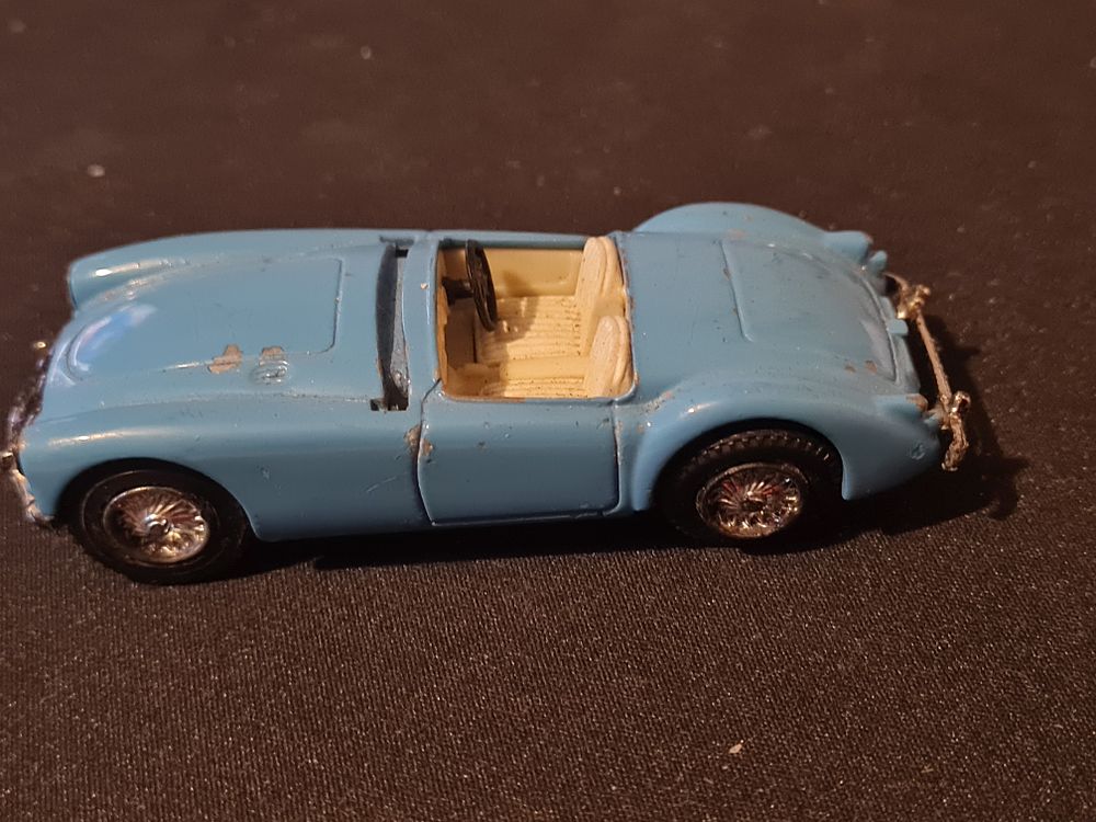Lot 151: Corgi model