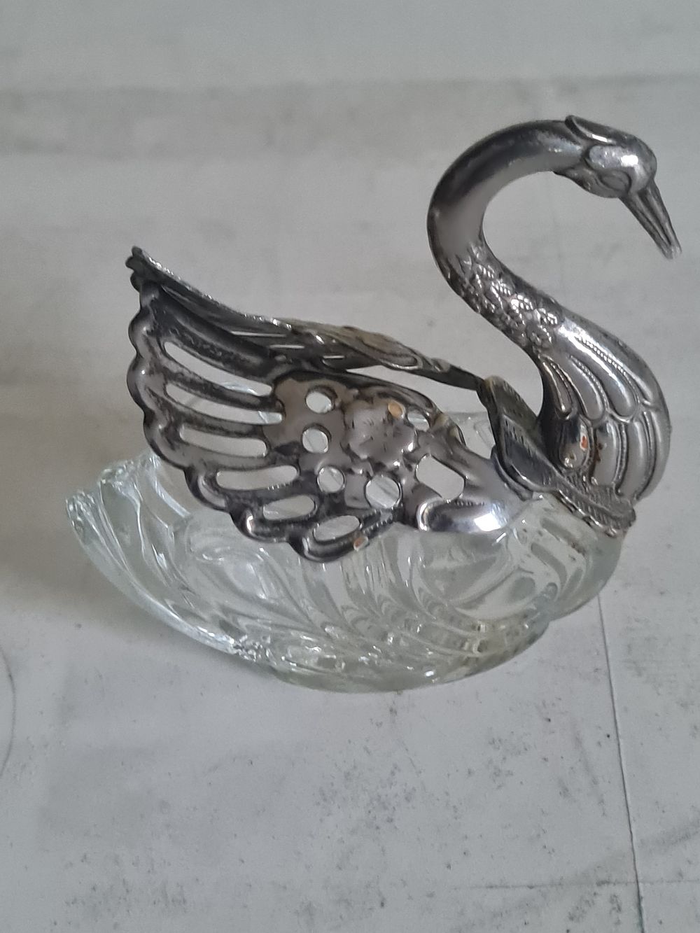 Lot 155: Vintage pewter glass swann