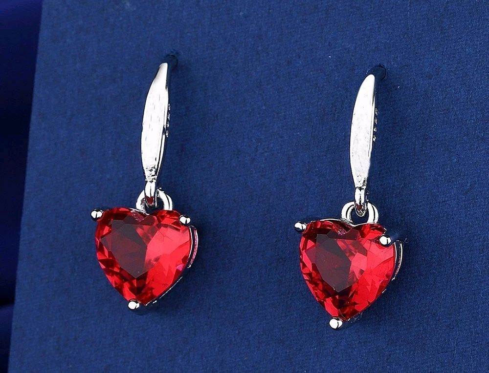 Lot 168: S925 earings