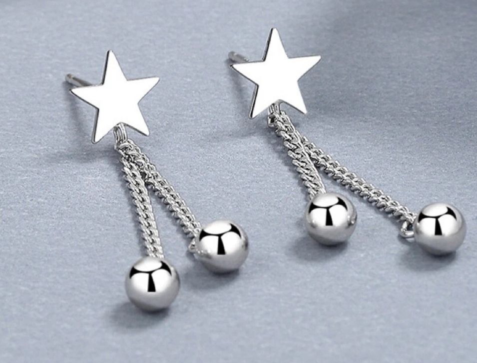 Lot 187: S925 earings