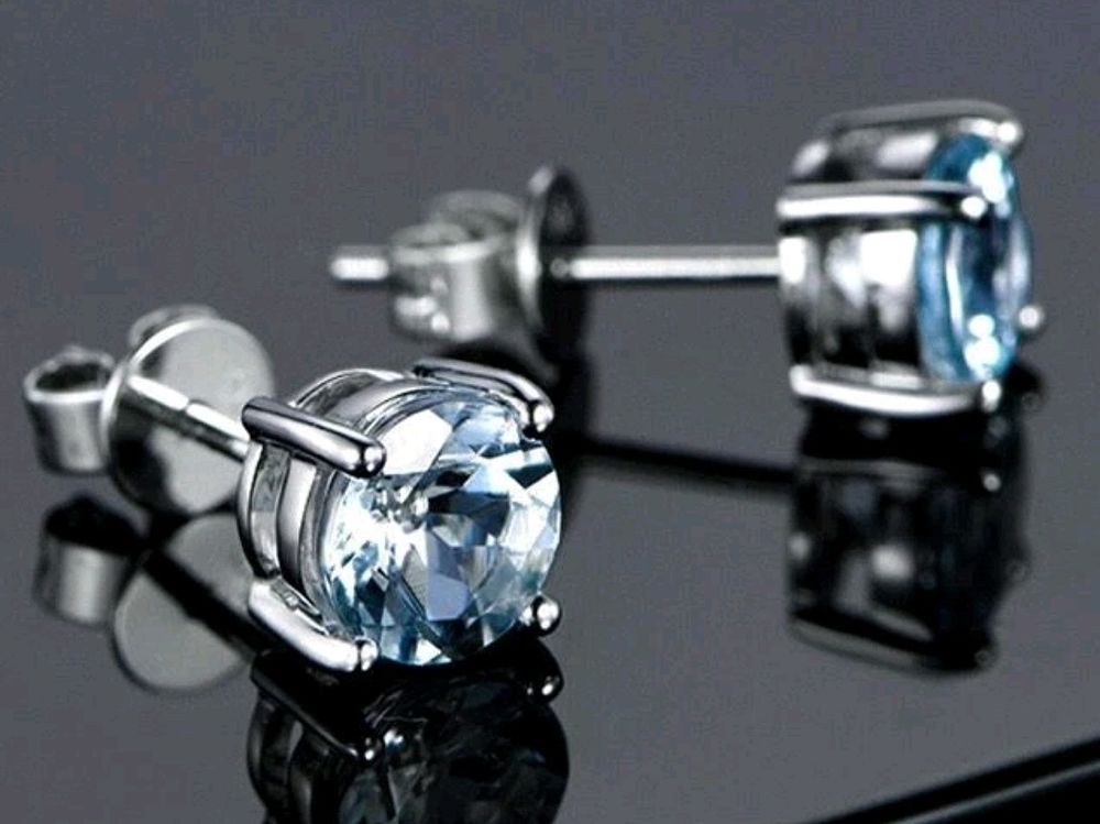 Lot 196: S925 earings