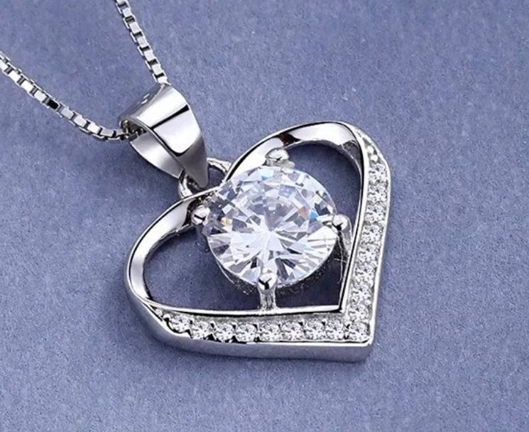 Lot 213: S925 pendant