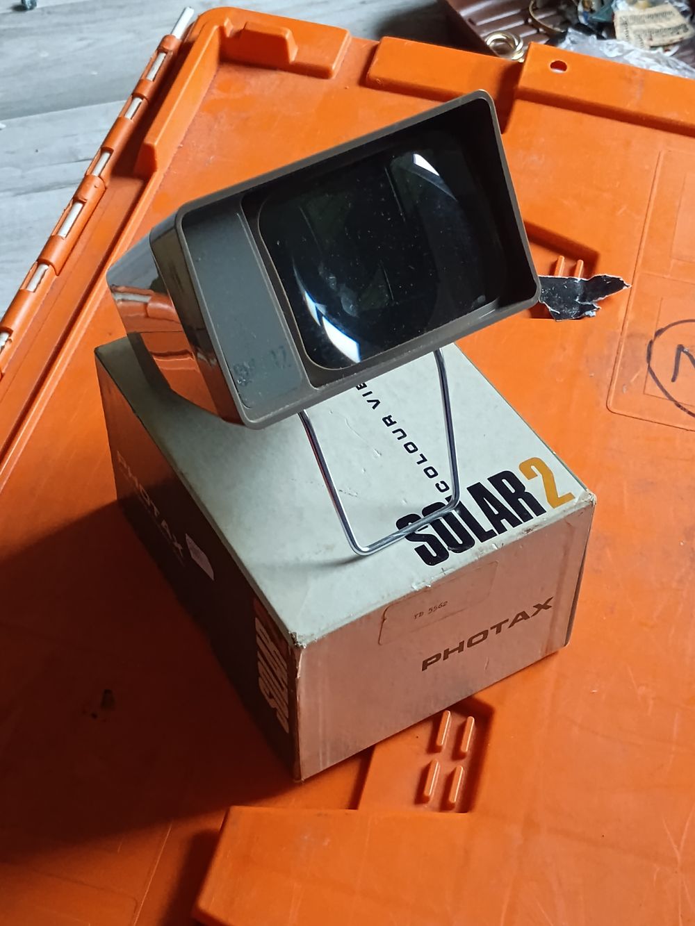 Lot 44g: Vintage Solar 2 Photax Colour Viewer-boxed