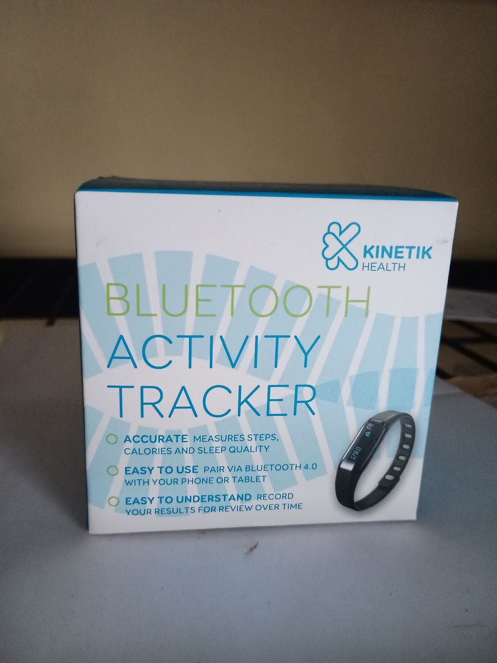 Lot 384: New Bluetooth Activity Tracker Watch