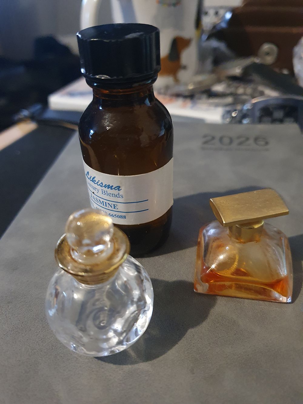 Lot 231: Vintage perfume bottles