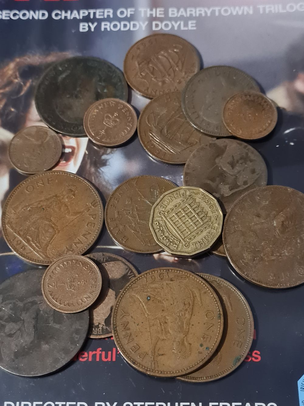 Lot 246: Vintage coin lot