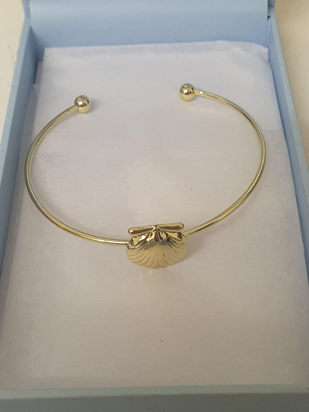 Lot 164: Bangle