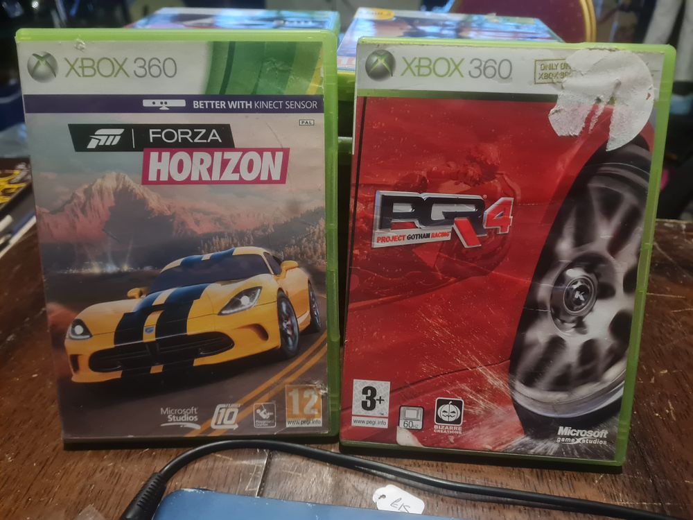 Lot 102: 2 xbox games