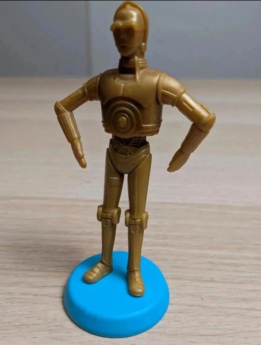 Lot 166: Star wars figure