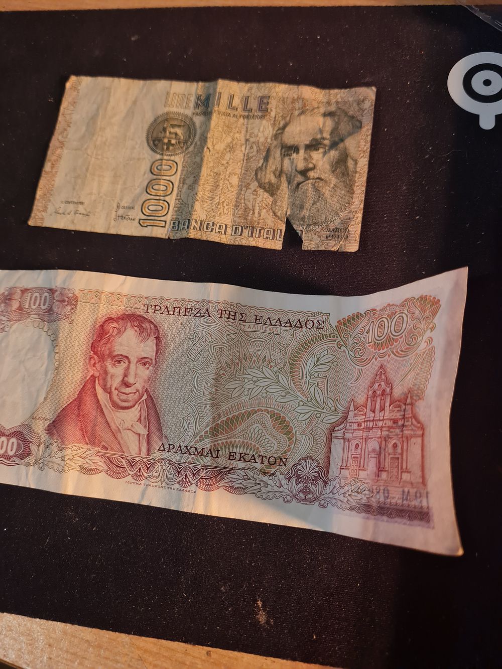 Lot 171: 2 foreign bank notes
