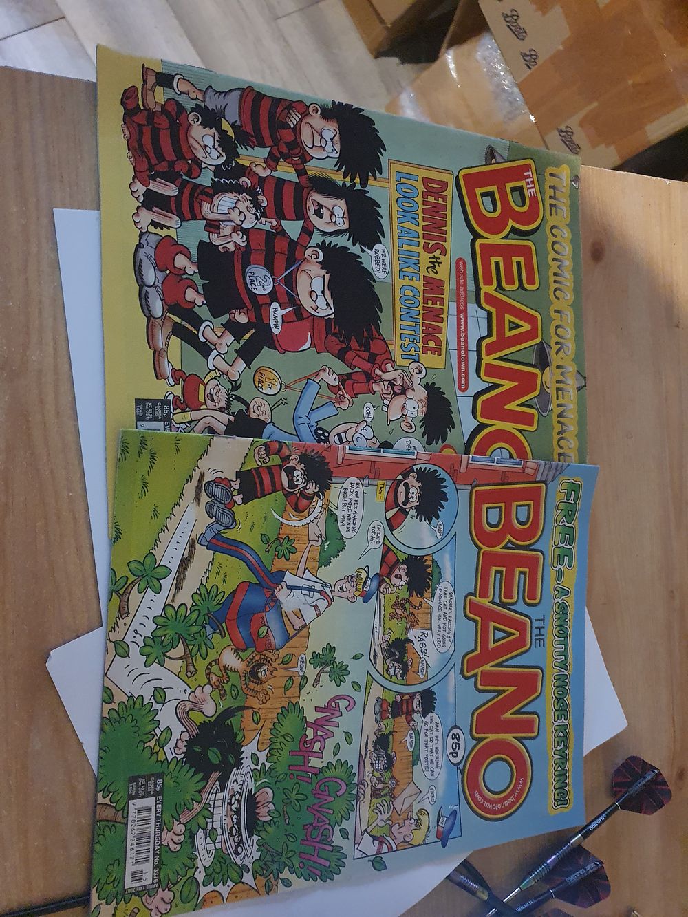 Lot 193: 2 large beno comics