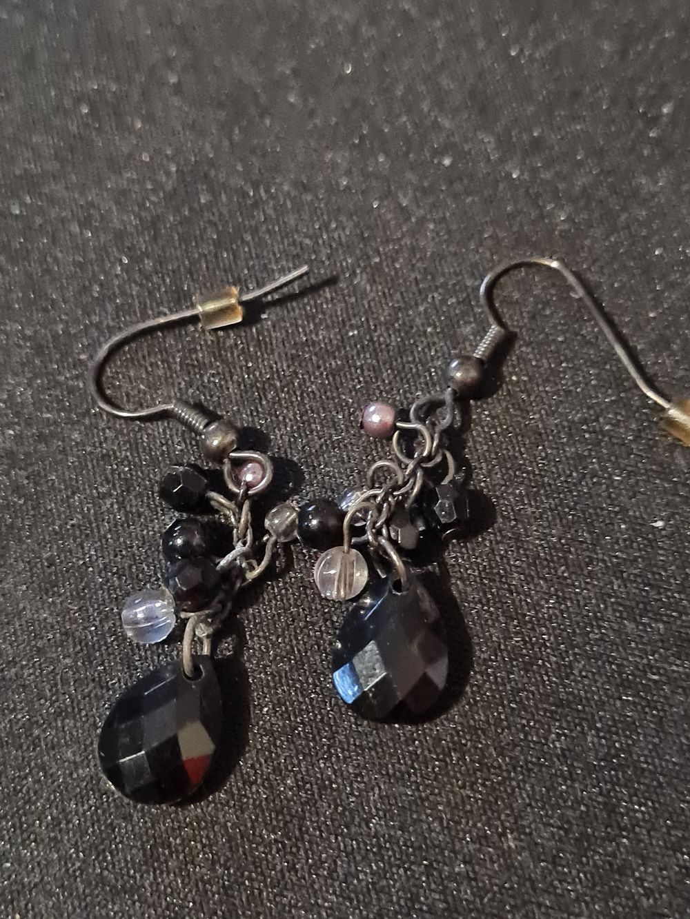 Lot 254: Ladies earings set
