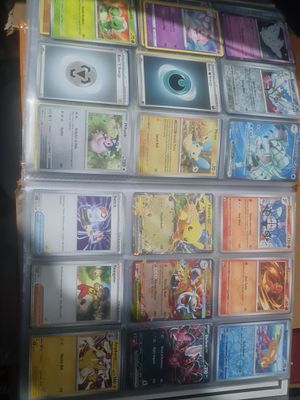 Lot of pokemon cards