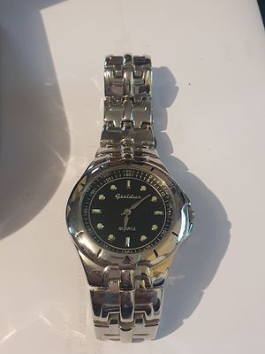 Gents heavy duty watch