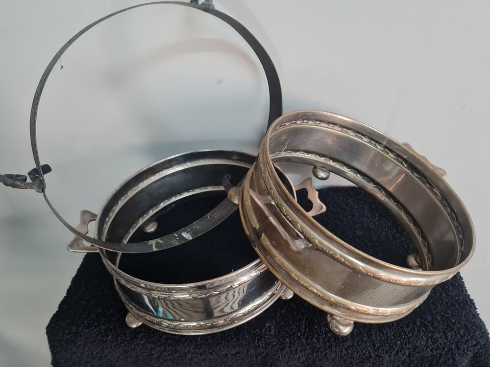Lot 172: Vintage manco electricplate
