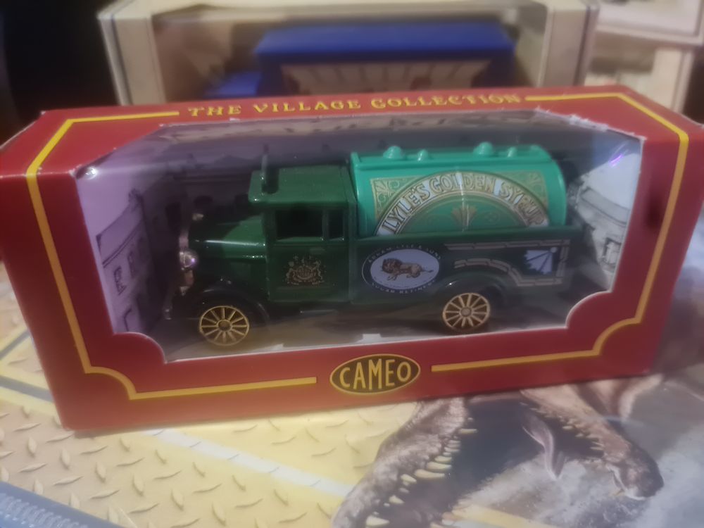 Lot 166a: Boxed model