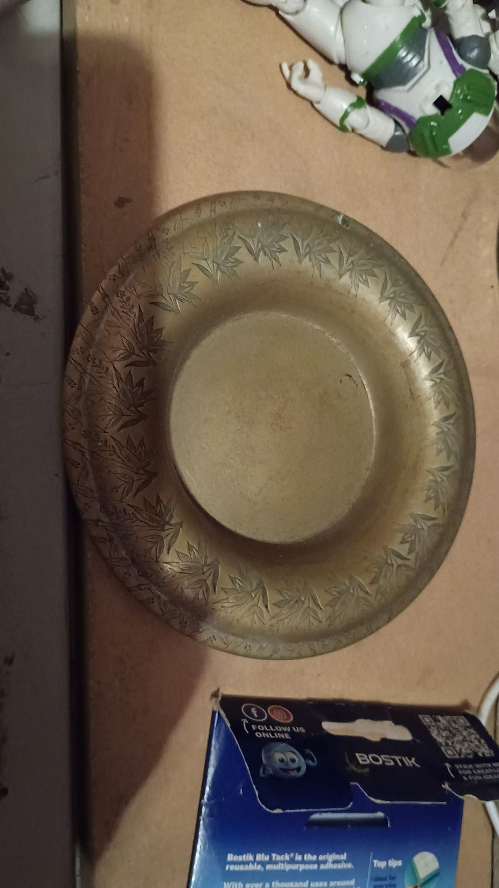 Lot 81: Silver plated dish