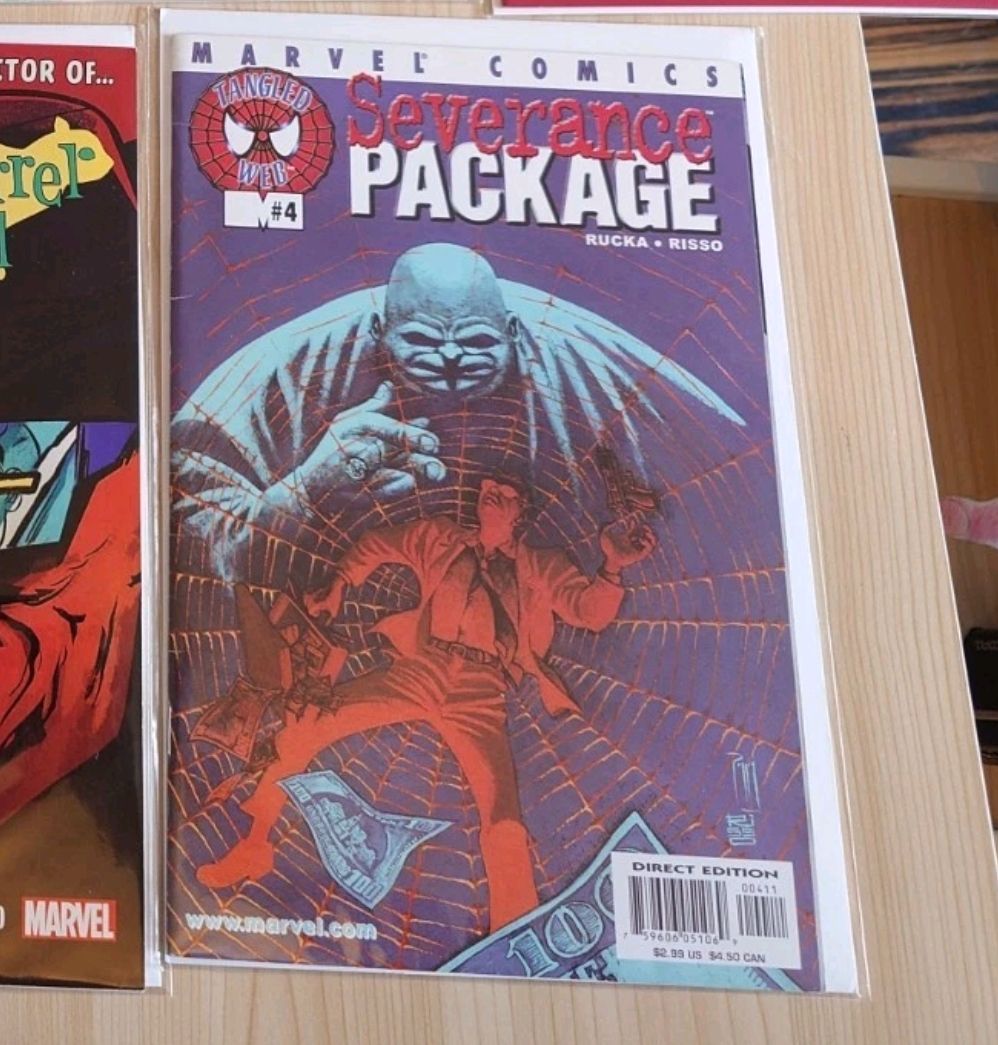 Lot 100b: Marvel comic