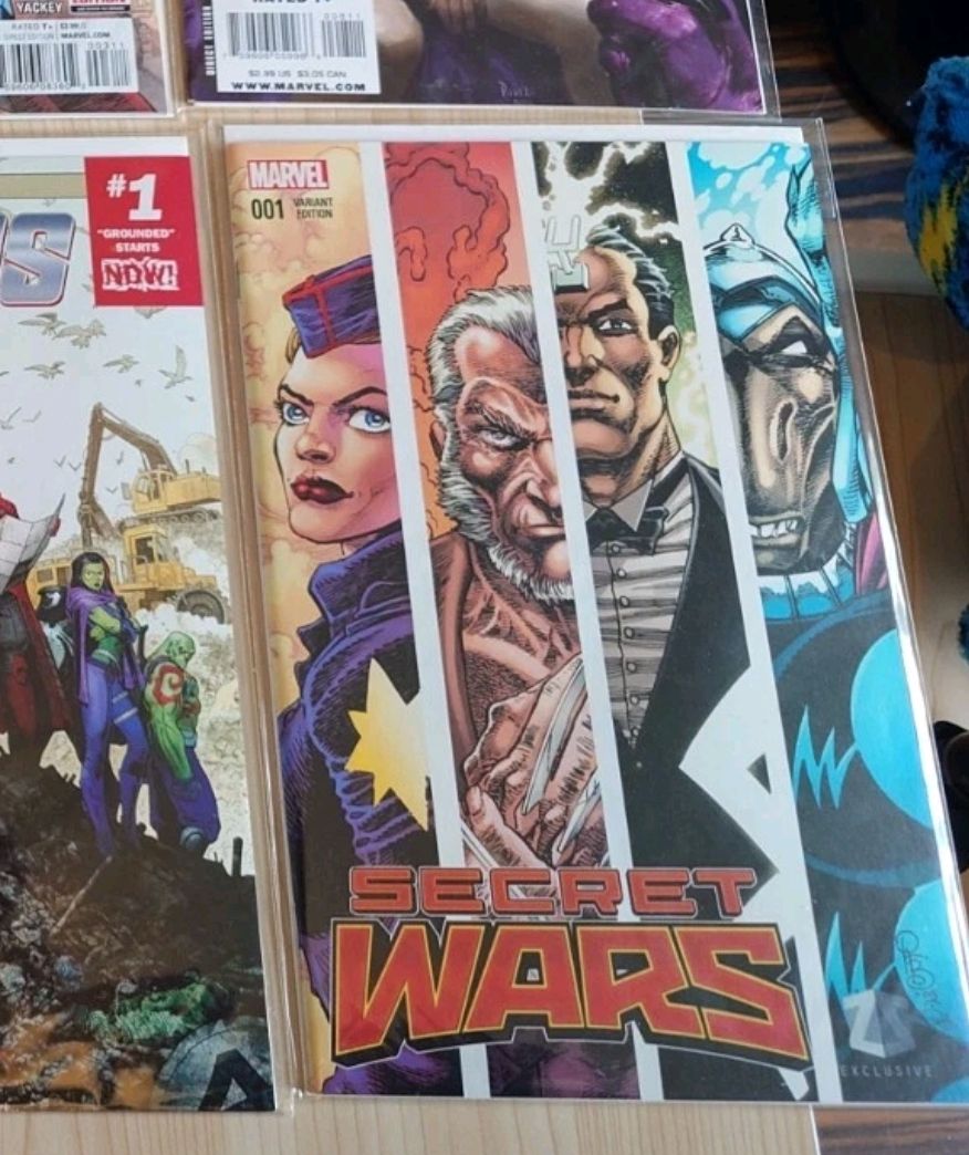 Lot 166: Marvel comic