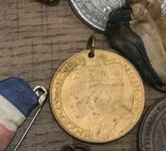 Lot 170: Coronation medal
