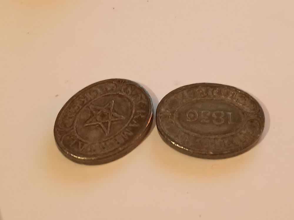 Lot 304: 1830s tokens