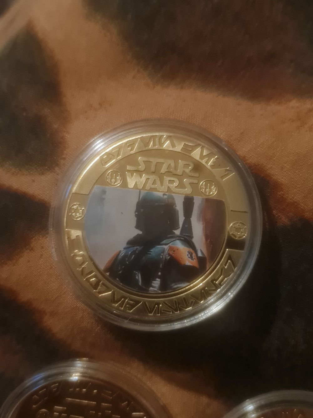 Lot 314: Star wars cased coin