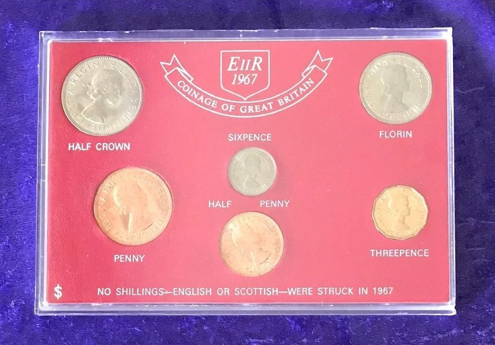 Lot 188: Cased coin set