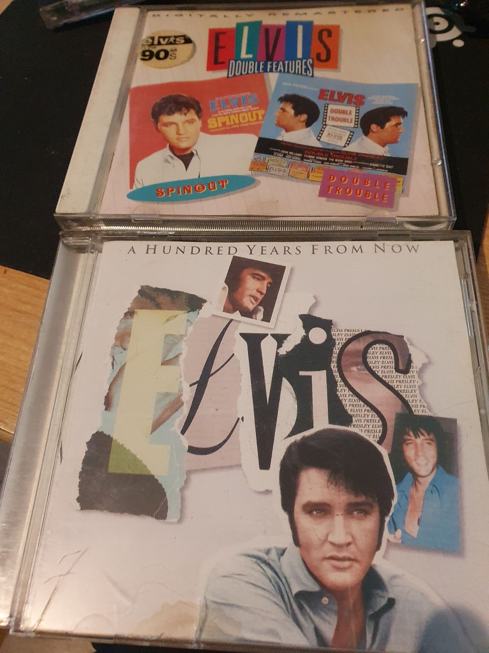 Lot 279: 2 elvis sets