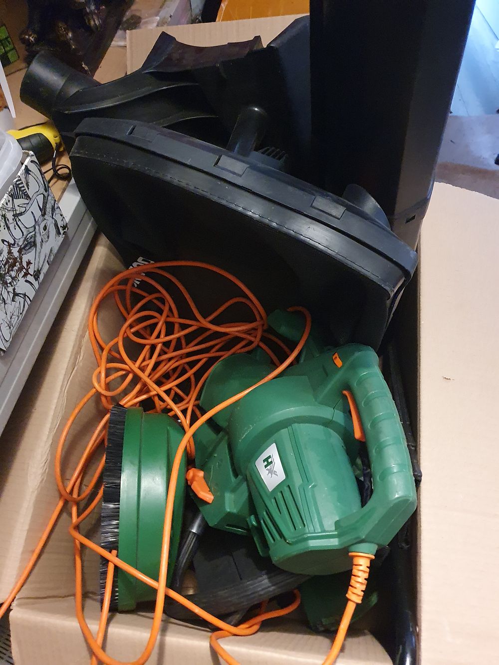 Lot 159: Hugh tool lot etc