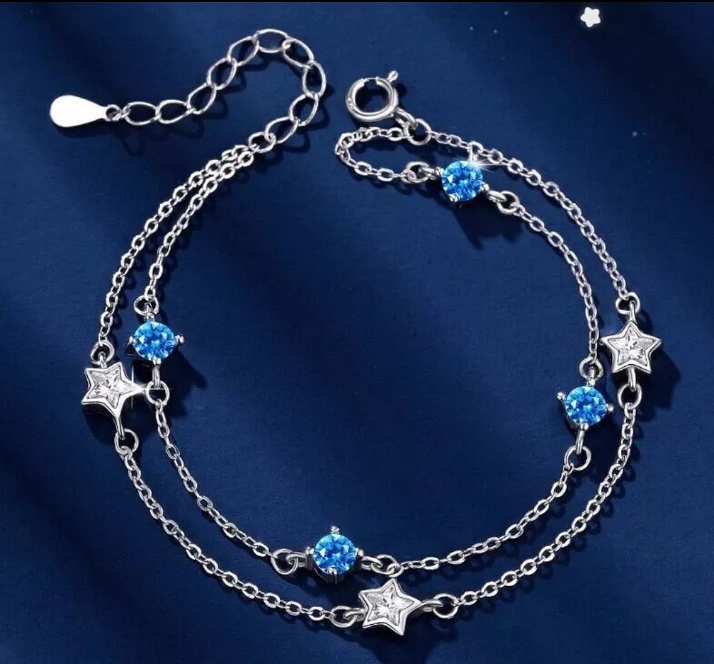 Lot 310: S925 bangle