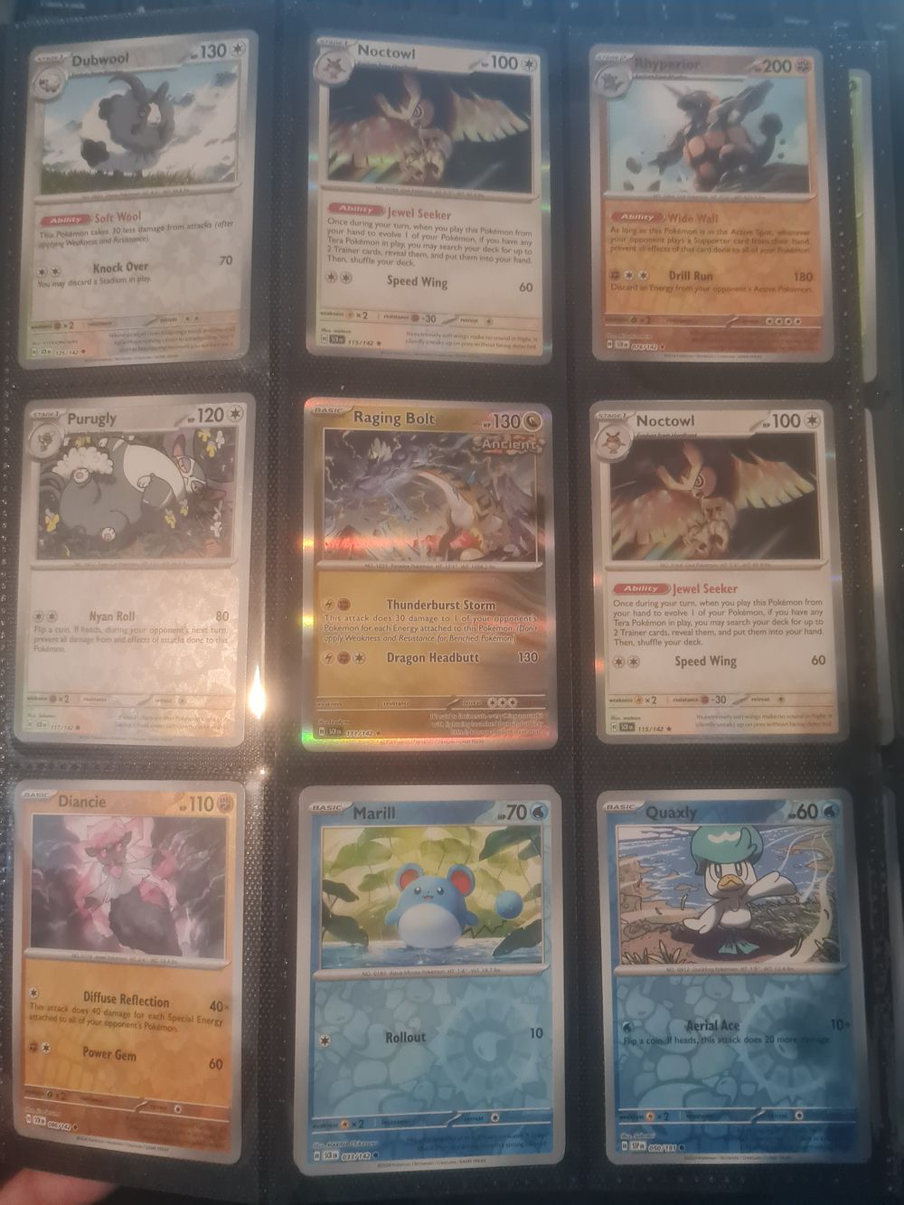 Lot 264: Pokemon bundle