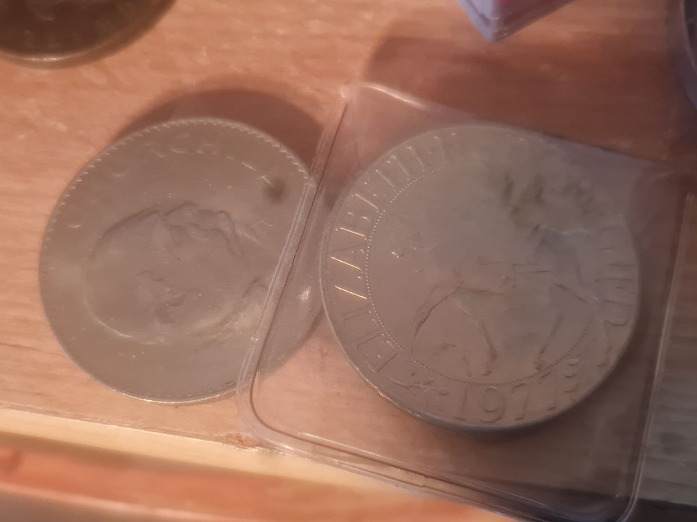 Lot 125: 2 vintage coins