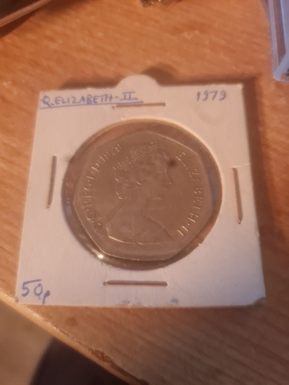 Lot 126: Vintage coin
