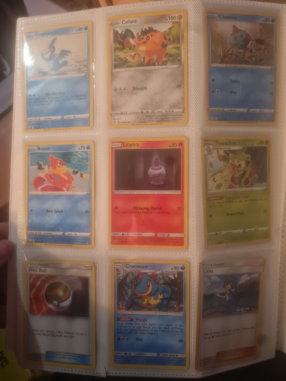 Lot 276: Pokemon collecters card bundle