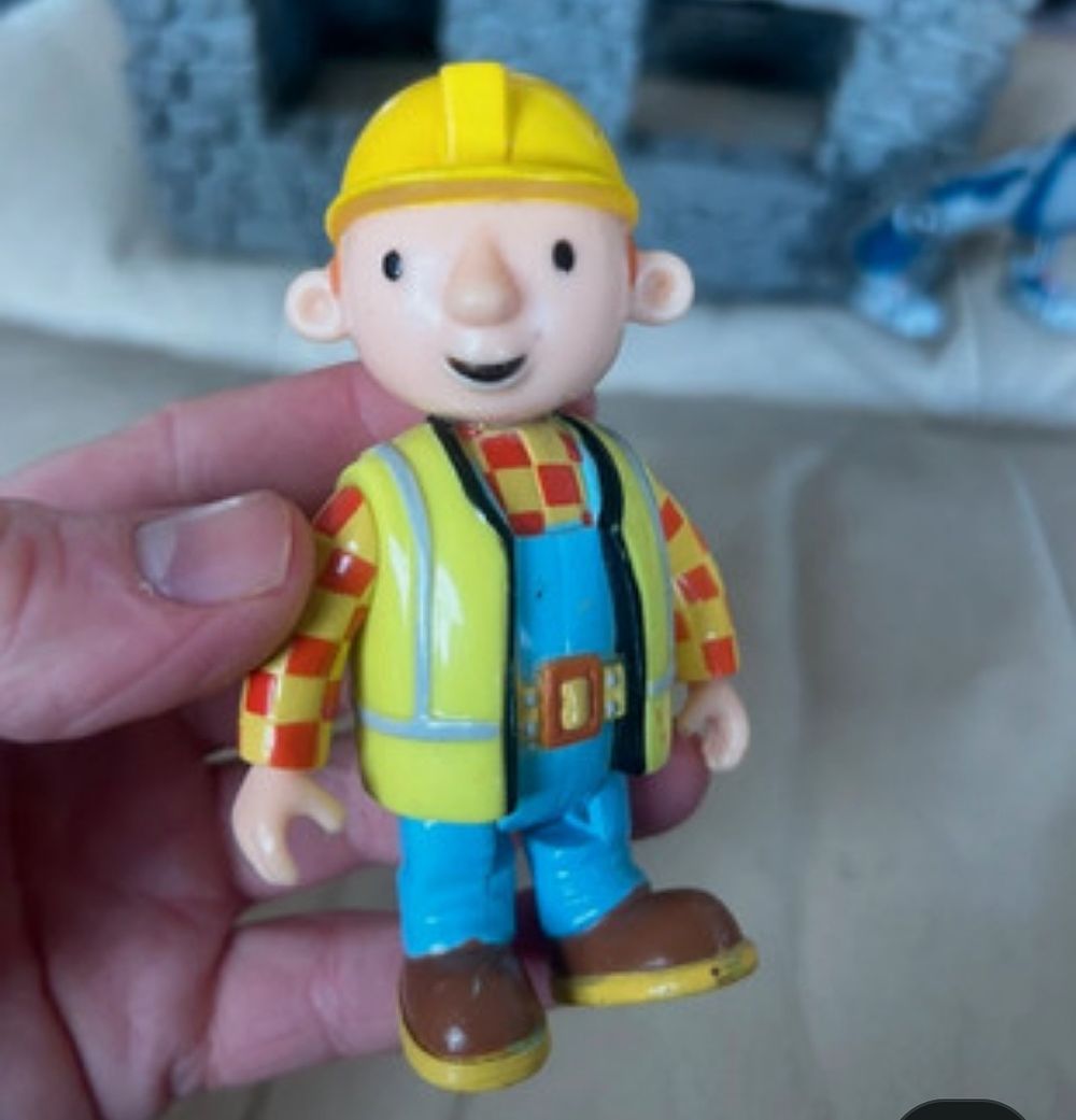 Lot 219: Figure