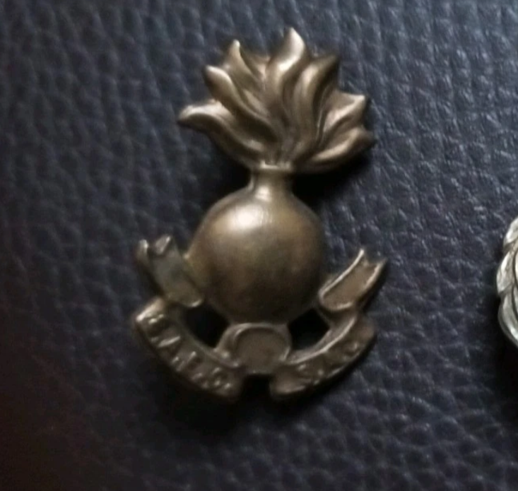 Lot 118n: Military badge