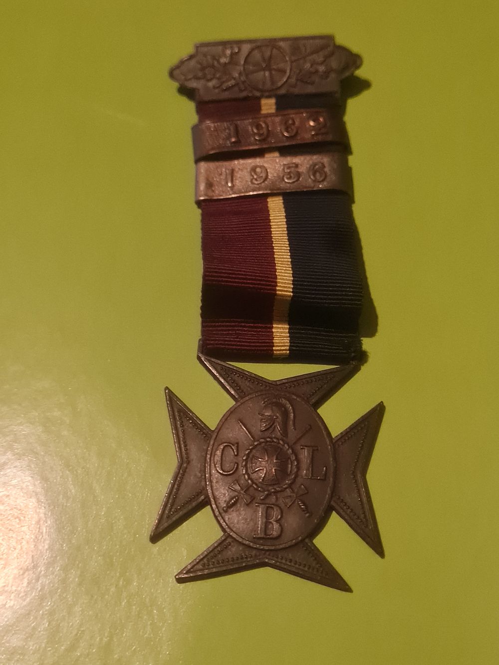 Lot 233: Vintage military medal