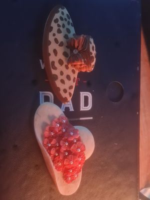2 hat broaches
