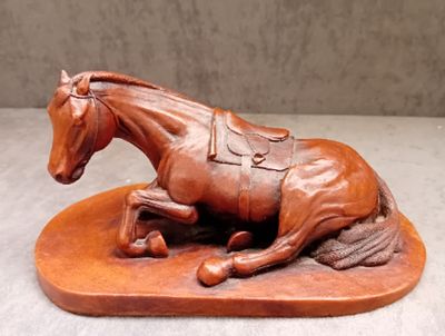 Resin vast horse