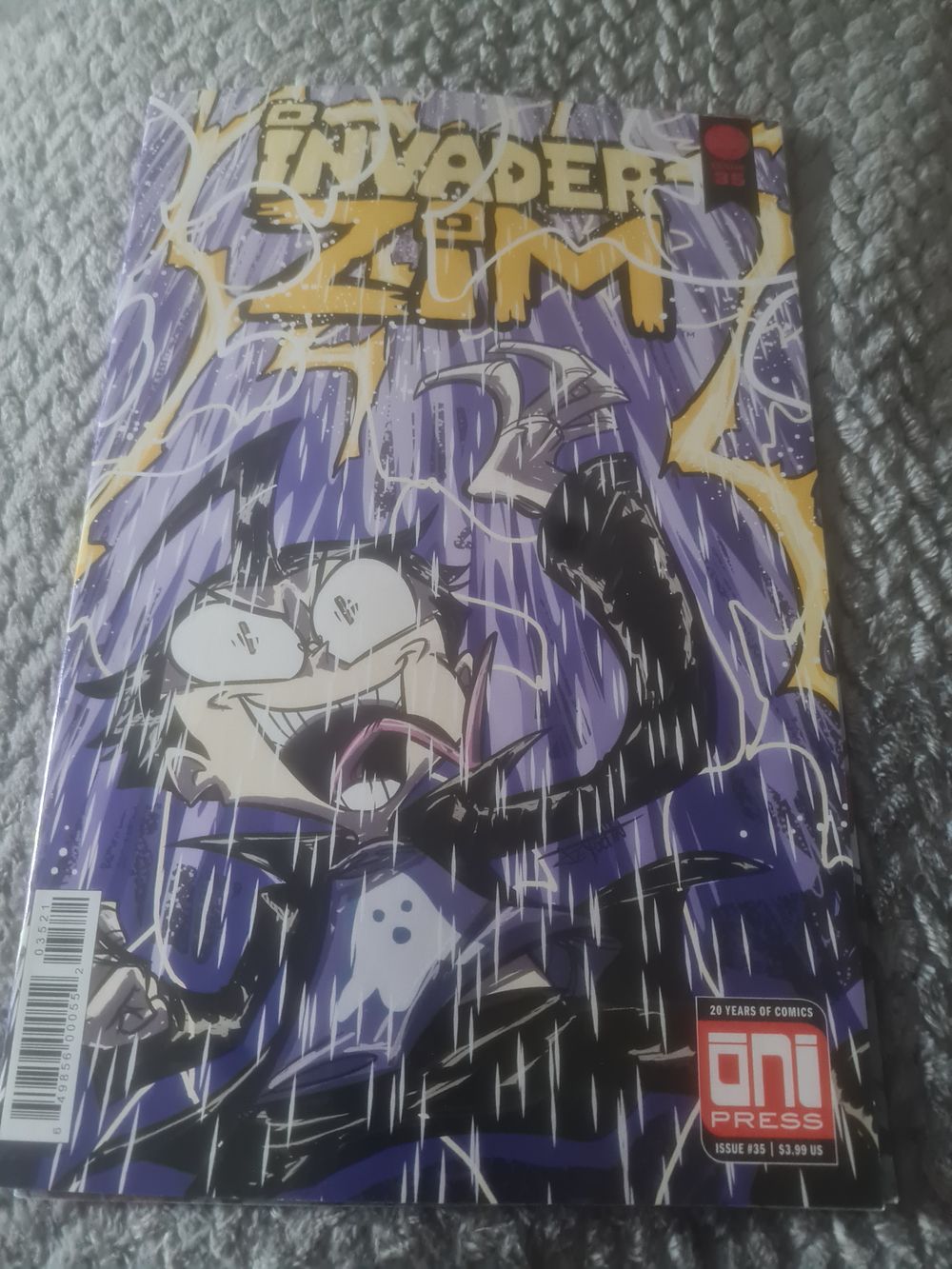 Lot 9: Invaders zim comic