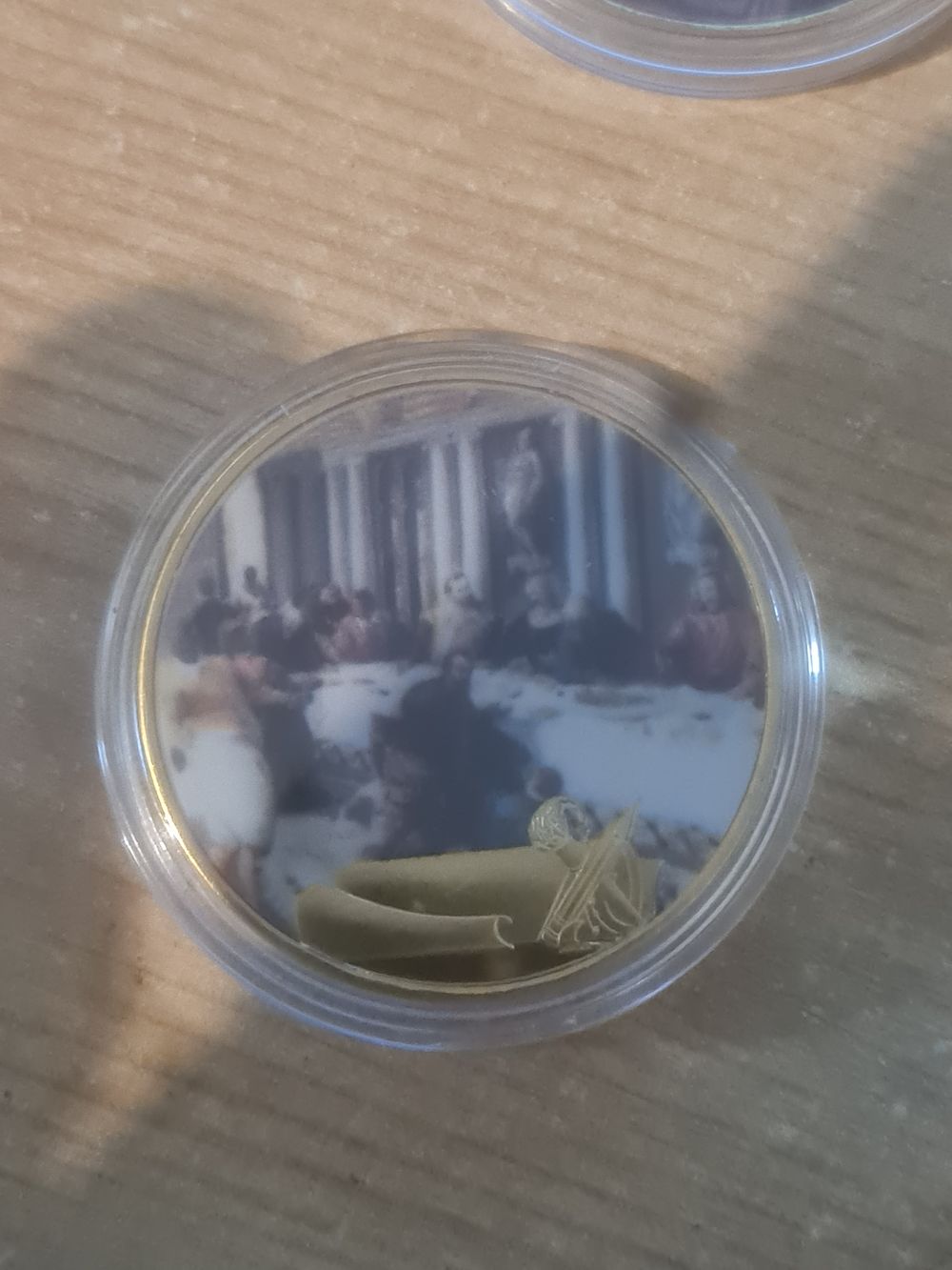 Lot 203: Leonardo coin
