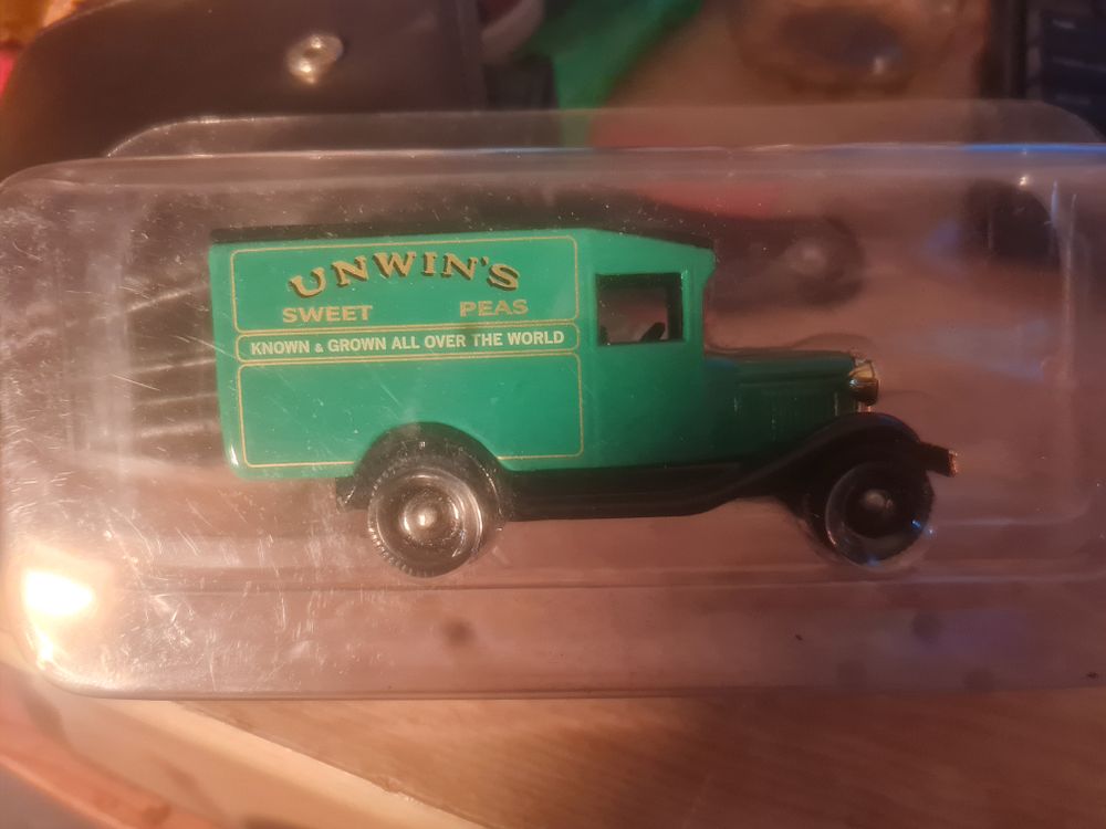 Lot 192: Unwins model