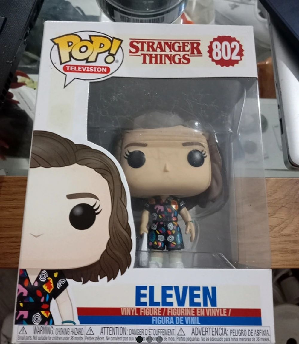 Lot 293: Funko pop